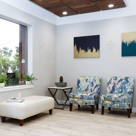 Oasis Eye Face and Skin clinic lounge.