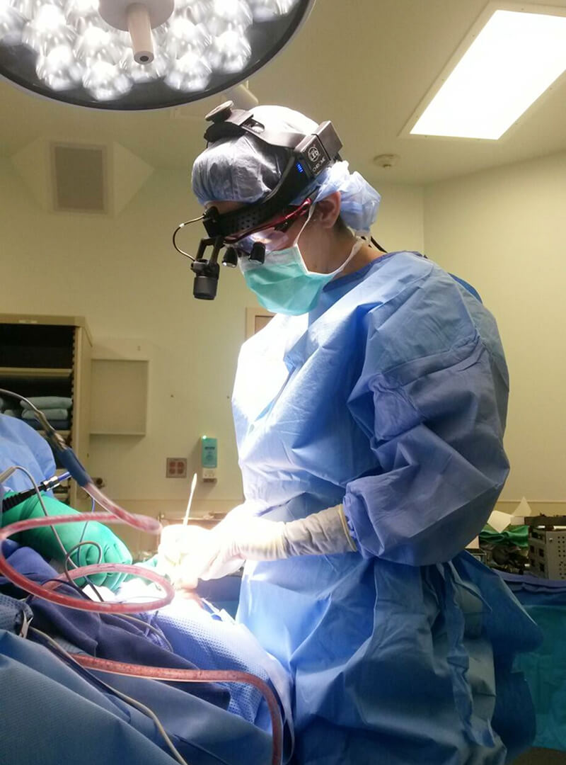 Dr. Vivian Schiedler operating on her patient in an operation theatre.
